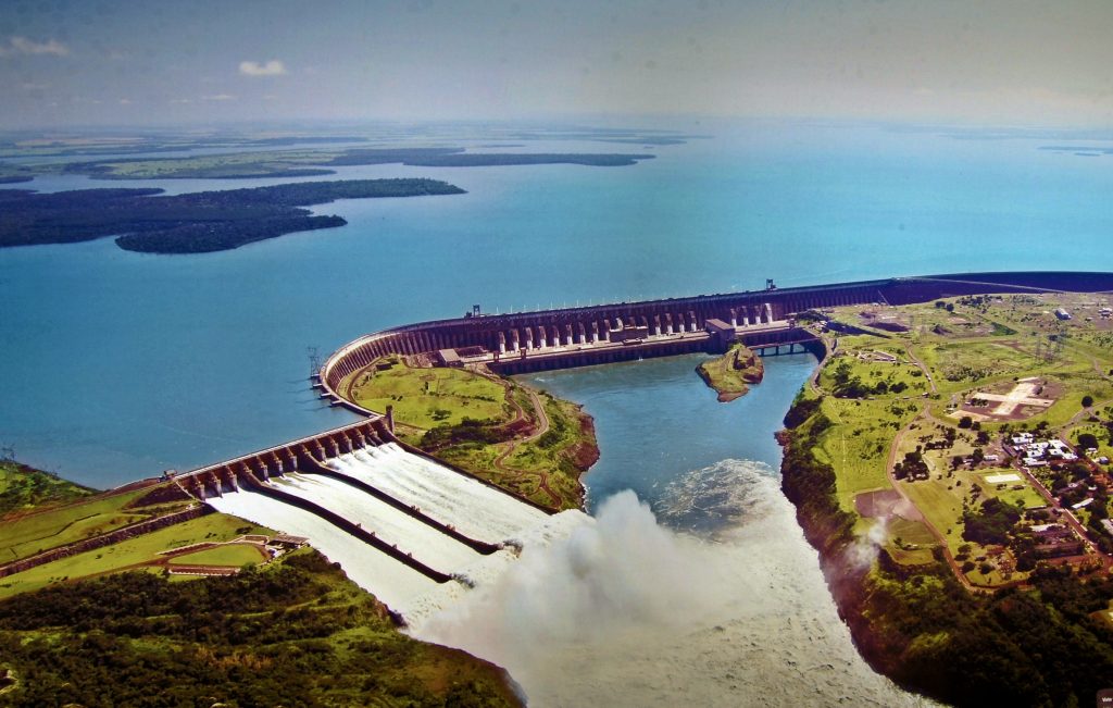 Paraguai pode travar negociações e emperrar verba milionária de Itaipu